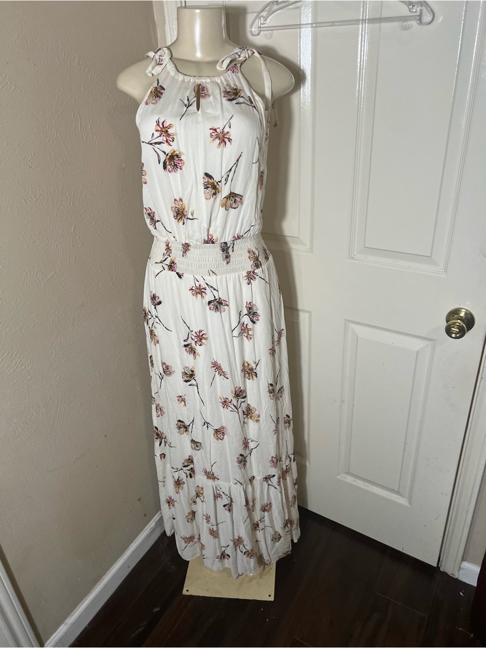 Maurices White Floral Tie-Shoulder Maxi Dress